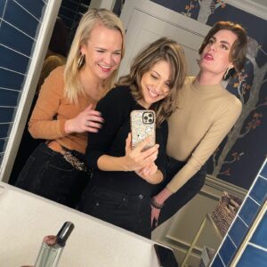 Mia Serafino Instagram - still reeling from this perfect Chicago reunion @gizshark @thesawyersmith