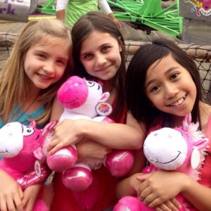 Mia Sinclair Jenness Instagram - Such a fun day at the Santa Monica Pier! We won unicorns! #Tourtildas #MatildaTour #matildathemusical #UnicornsForEveryone #MatildaSisters #Hashtag