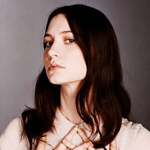 Mia Wasikowska Instagram - Hey!!!! 😊☺️😚 #miawasikowska #stoker