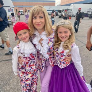 Mia Allan Instagram - Tonight is Part 2!!! Can’t wait to hear your favorite part!