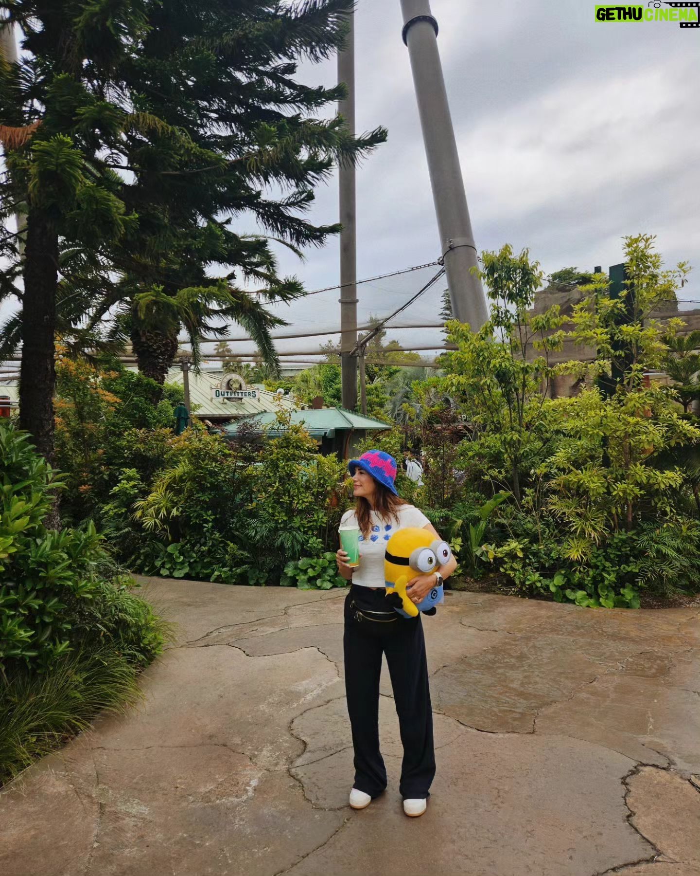 Mia Rose Instagram - My first time in Super Nintendo World 🍄⭐❤️ #usj #supernintendoworld