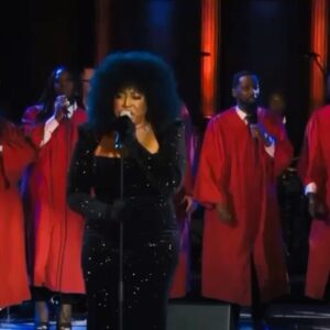 Mica Paris Instagram - Sending love to you all this Christmas. Re-watch Mica Paris: A Gospel Christmas at 5pm Christmas Day on Sky Arts 🎄❤️