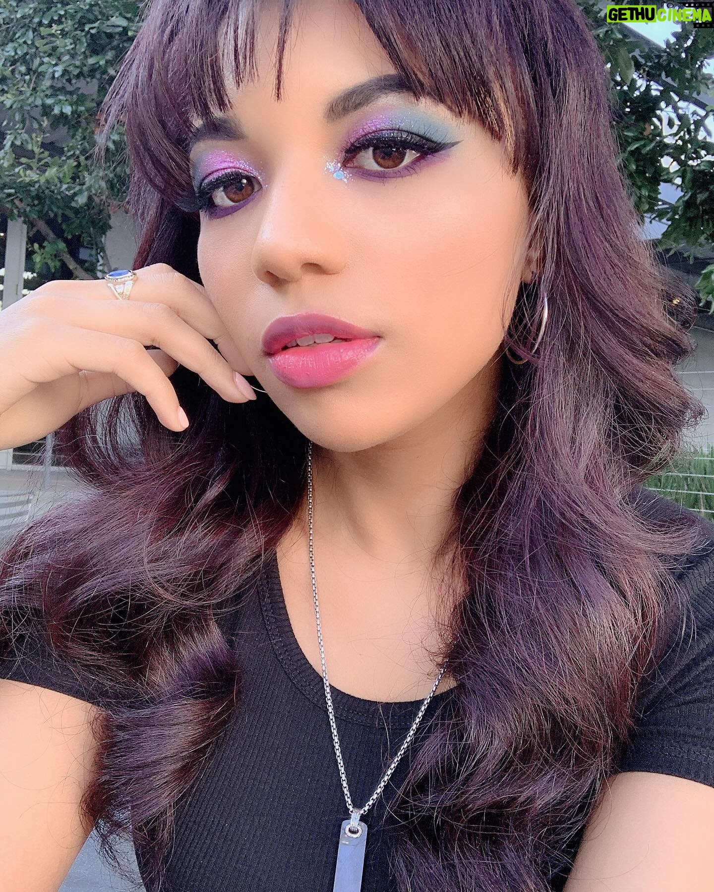 Mica Burton Instagram - I will never stop posting this makeup look from 2019 every pride month just like I will never stop being SUPER LOUDLY ๐ฉท๐๐ BISEXUAL ๐๐๐ฉท. Can you hear that iced coffee being shaken aggressively in the distance? Itโs mine and itโs a lavender oat milk latte and I am READY FOR PRIDE. I am so lucky to be able to join so many others celebrating who we love and how beautiful the way we live our lives is. And to all of you who are reading this and maybe are going through a personal journey, not out for any number of reasons, or donโt feel the need/want to crank the queer up to 11 during June: you are seen and loved and valid. Happy pride, everyone. Letโs all strive to be extra kind this month, yeah?