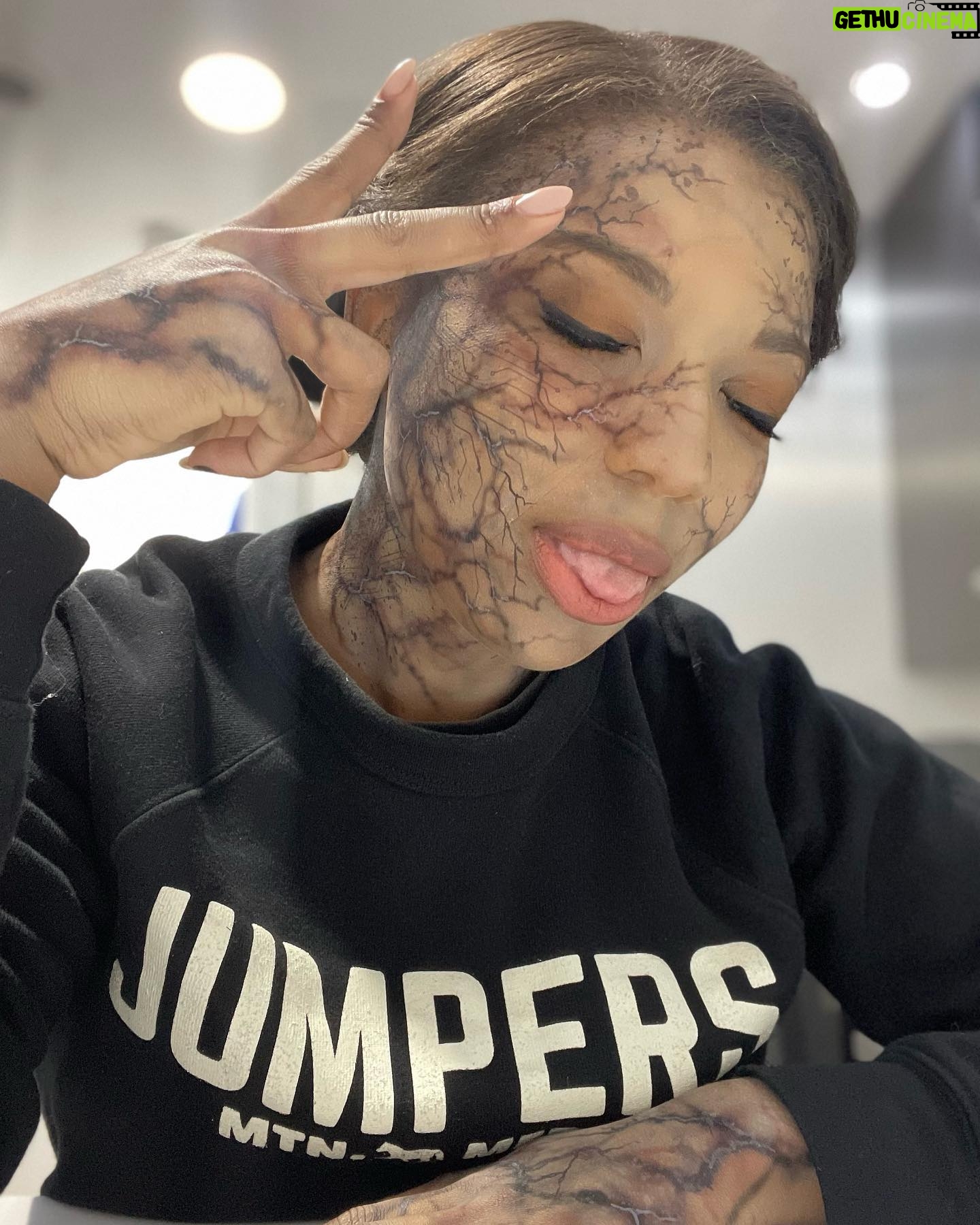 Mica Burton Instagram - ⚠️ PICARD SPOILER ALERT ⚠️ I just wanted to make an appreciation post for @hannyeisen and the Star Trek makeup team. This was my first time in full sfx in my professional career, and they all made the daily 3-4 hour process fly by! I also learned so much about adding depth to sfx makeup and felt so taken care of with hot towels and face masks after a long day in drying makeup. So here’s some snaps of my borgification! 💫📸
