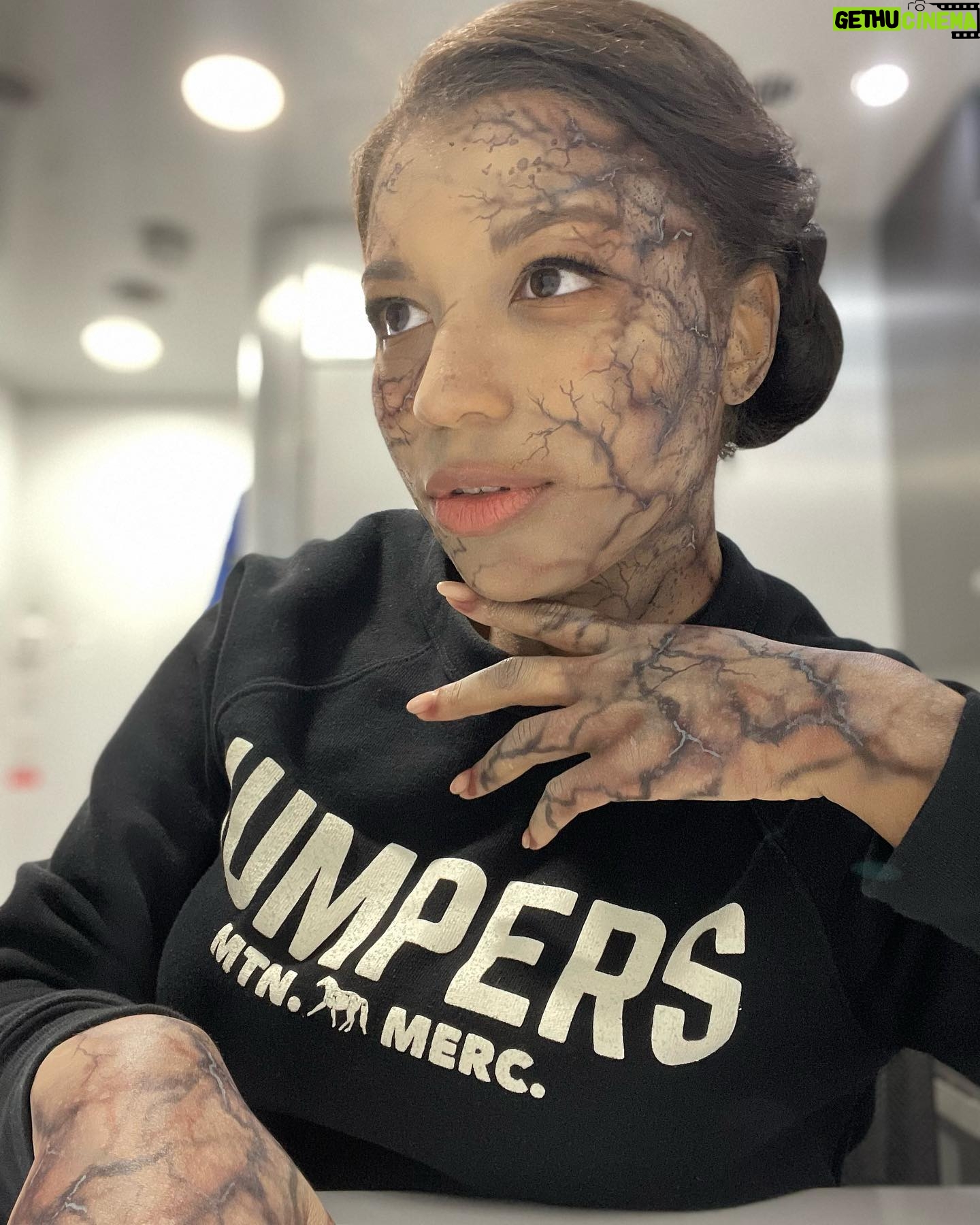 Mica Burton Instagram - ⚠️ PICARD SPOILER ALERT ⚠️ I just wanted to make an appreciation post for @hannyeisen and the Star Trek makeup team. This was my first time in full sfx in my professional career, and they all made the daily 3-4 hour process fly by! I also learned so much about adding depth to sfx makeup and felt so taken care of with hot towels and face masks after a long day in drying makeup. So here’s some snaps of my borgification! 💫📸