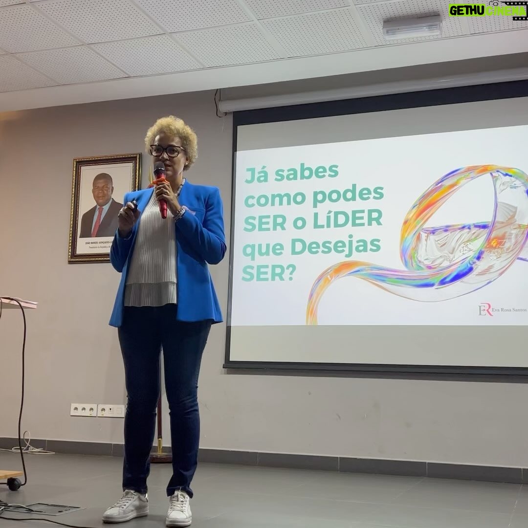 Micaela Reis Instagram - Gratidão pela vossa presença! Foi bom participar e estarmos juntos na apresentação fantástica que a Dra. Eva Rosa Santos, fundadora e presidente da Liderança Feminina em Angola, nos ofereceu sobre o Líder que Desejas Ser, Esta palestra proporcionou-nos momentos únicos que contribuíram para darmos um passo rumo ao crescimento e elevar o nosso potencial com o Método INSPIRA que veio para impactar a nossa jornada de liderança. @evarosantos @liderancafemininaangola #INPISRA#PALESTRA#ACIC