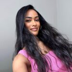 Micaela Reis Instagram – Girlsssss este post é para vocês 💖

Perguntam-me sempre quem aplica o meu cabelo, que fica sempre com um resultado natural. A responsável por fazer as minhas aplicações ( costura e fio-a-fio) chama-se Mimi ☺️

Além de aplicar, pinta, corta e faz penteados lindos 💖

Deixo-vos aqui o insta dela para fazerem as vossas marcações @mimidossantos3