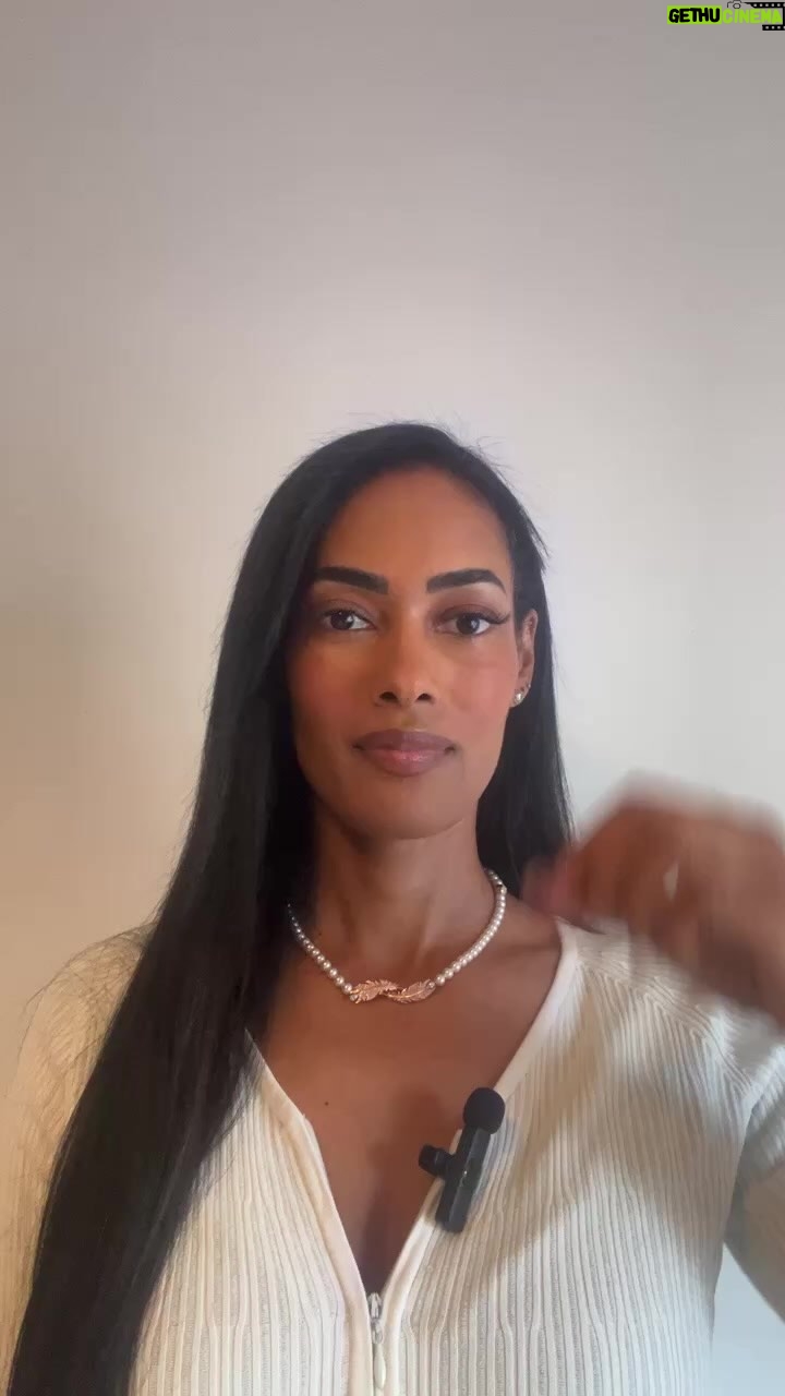 Micaela Reis Instagram - Live com @dyrektao, @victoria.esquivel1 e JOIA 🎬🇦🇴❤️