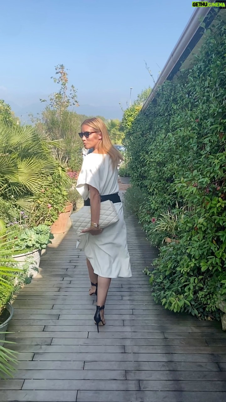 Michael Michele - 1K Likes - Forte Dei Marmi,Italy vibes
-
-
#tuscany #italy #fortedeimarmi #happiness #joy #gilda #greatfood #beach