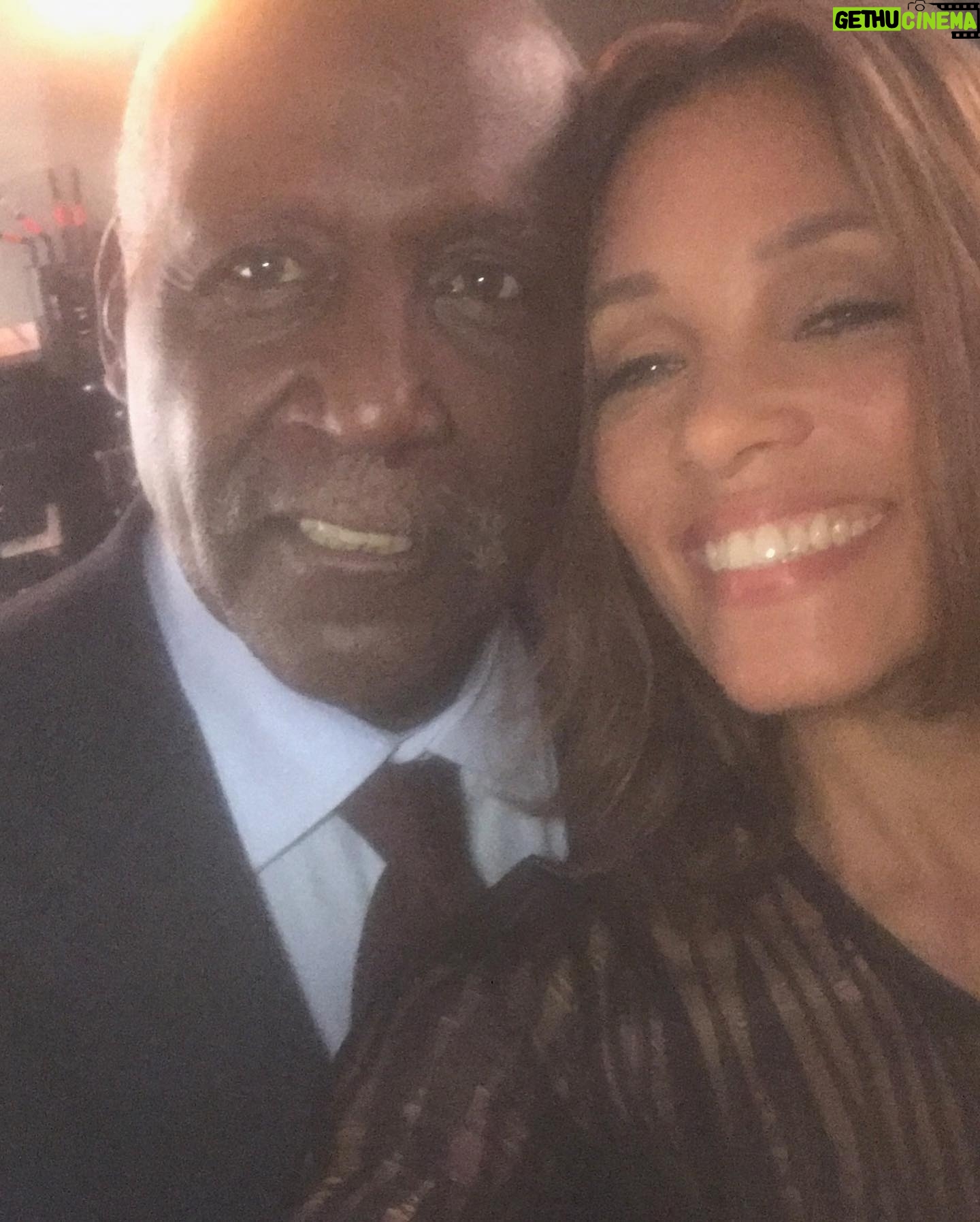 Michael Michele - 1.6K Likes - RIP Mr Richard Roundtree 💔
So many conversations shared
Lord did he have some stories to tell!
I had questions and he happily answered 🙏🏽🙏🏽
#SHAFT