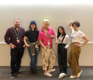 Michaela Dietz Instagram - DON’T YOU JUST WANNA SQUEEZE ‘EM?!? (gently. with permission.) #tbt #nycc #stevenuniverse #stevenuniversethemovie
