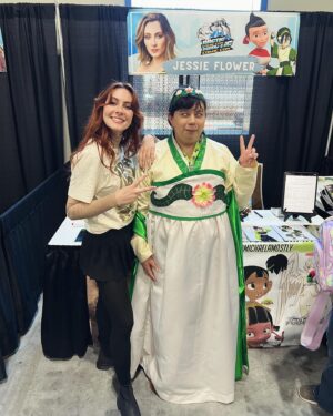 Michaela Jill Murphy Instagram - thank you @arcticcomiccon 🩵
.
grateful as always, and this time with a view 😍 anchorage, y’all are so sweet and lovely. Thank you thank you for spending your weekend with us!! Crazy gorgeous weather!! Hope you had a wonderful time 😊
.
#arcticcomiccon #anchorage #alaska #convention #anime #animation #toph #beifong #avatar #thelastairbender #earthbending #funkopops #photoops #cosplay #springishere #sunshine