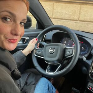 Michaela Maurerová Instagram - 💃💄⚡Testování pětice čistě elektrických auto pro magazín Flotila. ✌️🤩 "I když holka z minulosti, tak se snažím koukat do budoucnosti a tam se vidím v autě, které dobíjím v zásuvce. Díky tomuto projektu jsem se mohla seznámit s pěti zajímavými elektrickými vozy a teď vážně o koupi jednoho z nich uvažuju," říká Míša Maurerová, která postupně vyzkoušela modely od Opelu, BMW, Volva, VW a Renaultu. 😉🔌🔋🚘👍🏻 Zhodnocení z pohledu ženy už brzo na webu www.e-flotila.cz 📋👍⚡
-----------
🇬🇧 Testing five electric cars together for @flotila_magazin . BMW i7, Opel Corsa-e, Renault Megane e-tech, Volkswagen ID.3 and Volvo XC40 Recharge. 💥💪🔌🚀

#testing #electromobility #magazin #flotila #5na5 #BMW #Renault #Volkswagen #VW #Volvo #Opel #woman #girl #view #fleet #mobility #mokka #mokkae #id3 #idfamily #volkswagenid #volkswagenid3 #i7 #BMWi7 #7series #XC40 #recharge #xc40recharge #megane #meganeetech