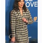 Michaela Conlin Instagram - 💘What a lovely evening 💘 Thank you @stylistmelissalynn styling @claraleopard hair @shaynagold makeup #onetruelovesmovie