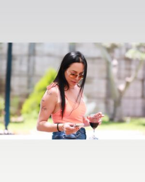Michal Amdurski Instagram - שבת כתום 🧡🧡🧡

Pic: @elibramli