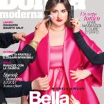 Michela Giraud Instagram - Ringrazio @donnamoderna per questa splendida copertina dove finalmente parlo di un tema che mi rappresenta realmente: avere un corpo tonico. Grazie anche alle ragazze delle foto 2, 3, 4, 5 e 6 che si sono prestate a questo servizio. So che potreste confondervi ma per amore del giornalismo devo dirvi la verità: nessuna di loro è Elisabetta Canalis. . . . ❤️ Grazie a Interview @isabyte Photo @robertakrasnig Stylist @cri_nava Assistente @ris.chiara Make-up @emanueladigiammarco Hair Gabriella Mustone@simonebelliagency #donnamoderna #elisabettacanalis #fantozziancheregista