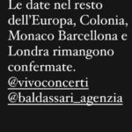 Michela Giraud Instagram - Grazie a tutti, le persone che vengono a vedermi live hanno la priorità per me e le spiegazioni erano dovute. Ci vediamo presto. Grazie alle persone che lavorano con me, ai promoter di Bruxelles e Parigi per il sostegno ricevuto e agli amici che mi hanno scritto. @katia_tellone @cristianabaldassari @andrearitrovato @clementezard @vivoconcerti @baldassari_agenzia @claudiascuderi @fedebisi @martinapirli . . . #live #toureuropeo #michelagiraud #standupcomedy