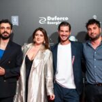Michela Giraud Instagram - Siamo stati al @rivierainternationalfilmfest per presentare “Maschile Plurale”, finalmente in questo sequel @giancarlocommare e @giasau realizzano il sogno di tutti gli italiani: battersi per me. Lo vedrete su @primevideoit dal 20 Giugno, per la regia di @ale.guida84 . Ringrazio @pierluigimanzo_pressagent e @alessiopiccirillo_pr per aver realizzato il mio sogno: riportarmi nella mia Liguria. Nell’ultima foto mi vedete con le mie amiche che dopo anni continuano a scambiarmi per Elisabetta Canalis. Ragazze sono ioooooooooooi daiiii!!!!&&€& . . . @claudiascuderi @baldassari_agenzia @katia_tellone @fabulapictures #michelagiraud #maschileplurale #lamialiguria #liguria #sestrilevante