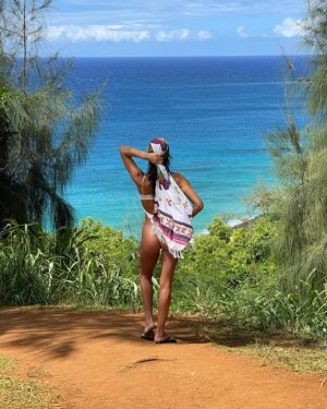 Michele Plaia Instagram - 🤫 beach