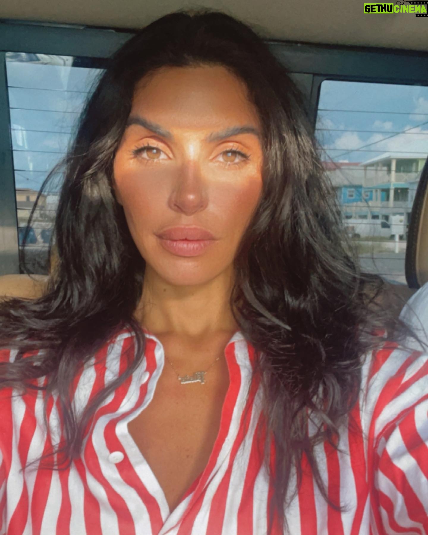 Michele Plaia - 3.7K Likes - gulf shores, alabama 🦞