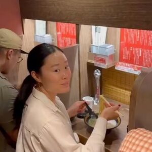 Michele Selene Ang Instagram - Tokyo - Kyoto - Osaka, daisuki ♥️💛♥️

#Japan #Japantravel #tokyo #kyoto #osaka #japantrip #japanlife
