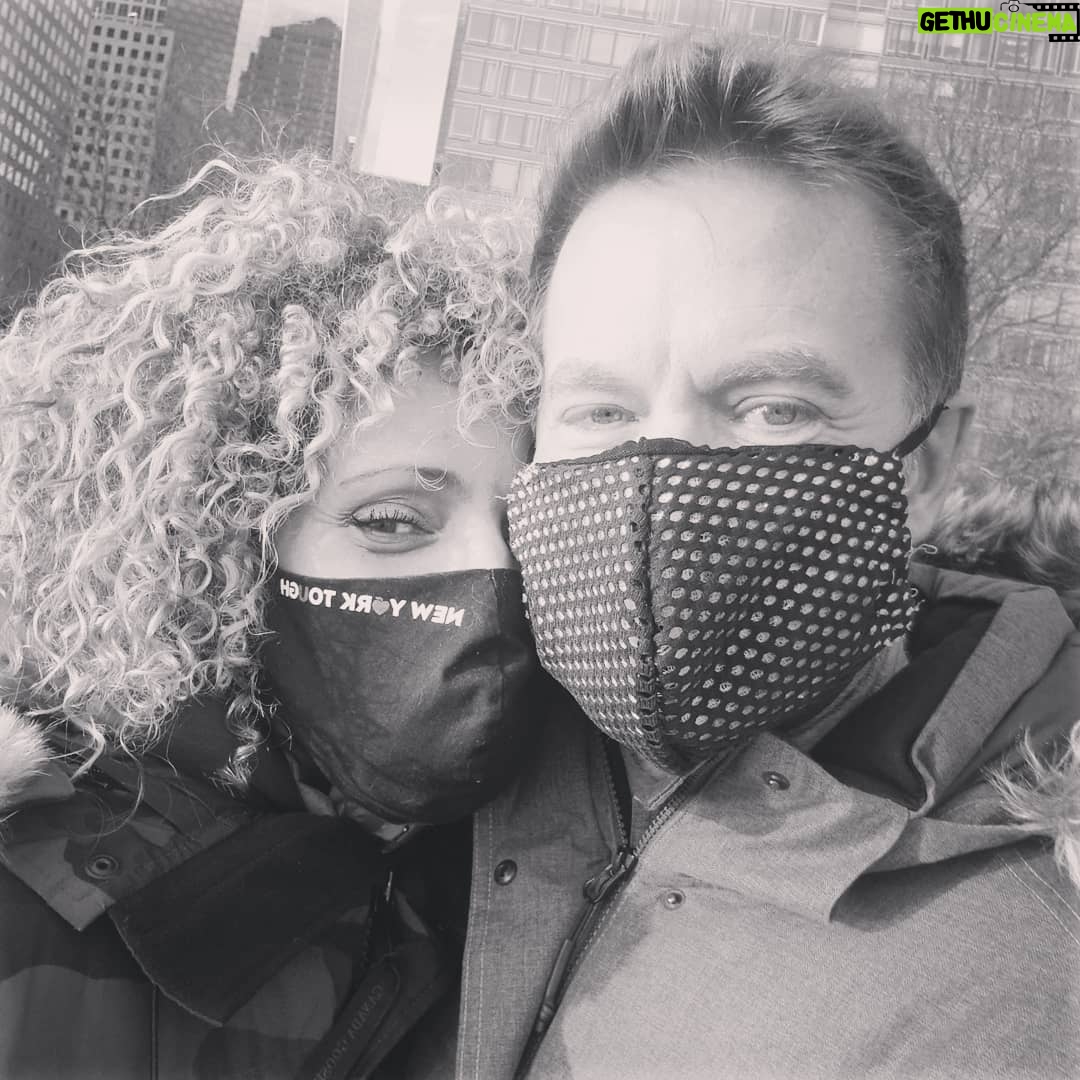 Michelle Hurd - 3.4K Likes - Winter solstice, Christmas Star, my Mom telling me she loved her vegan lunch and dinner and my love by my side. All on my Birthday... I'm a lucky girl!! Thankful and Grateful 🎁🌈🙏🏾❤🎊🥰