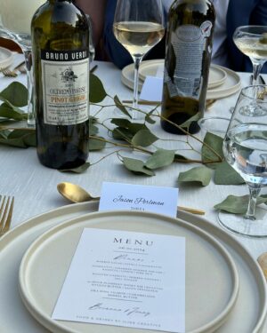 Michelle Macedo Instagram - Better late than never💍wanted to post some photos of this gorgeous wedding between two amazing humans @jonnyumansky   @bdomont at the Houdini Estate🎩 Champagne   Martinis were had🍸and many new friends were made 💗Shoutout to @funwithkate for the incredible wine selection   conversation 🥂   my girl @laurabethschneider