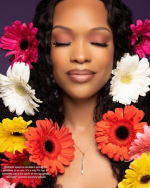 Michelle Mitchenor Instagram - ✨FULL Story Link in Stories✨
Thank you @deeper.than.hair.magazine for giving me the honor of being your Cover Story. My prayer is that my truth heals other women who may share a similar experience. The divine has me in such a special way and I am immensely grateful. Link in my stories ✨ Special s/o to @sosheargenius the EditorNChief of #dthmagazine for “seeing “ me. “April Showers Bring May Flowers “🌺 #motherhood #tfmr #serenity #deeperthanhair