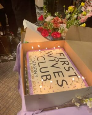 Michelle Mitchenor Instagram - Thank you Everyone for the texts, dms, posts etc &  for keeping @firstwivesclub in the Top 10 on @netflix & globally 🫣🤯! My cup runneth over!!! Cheers to more success to everyone in the cast & crew!! It Was an honor and joy to bring Jayla into the Fold! It was great working with you all! Excited for what doors God has for me next . Onward & Upward 🤍🫶🏾✨ What can yall see me in next??😉😎