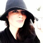 Michelle Borth Instagram - “Don’t be discouraged by the distance you still have to travel. Instead, appreciate how many “life miles” you have already covered. Your struggles have changed you into a stronger and better person. Don’t let anyone dissuade you from blooming into the person you are meant to be. Keep walking… -Dodinsky Dedicated to all the wonderful, inspiring, deep thinkers, whose strength and wisdom have nourished, guided, and filled my heart will love…..and my soul with joy. #gratitude #supportthosewhosupportyou #findingacceptance #giveandreceivelove #beingthebestversionofmyself #freetobeme #freetobeyou #livinginthemoment