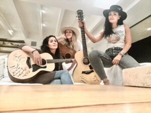 Michelle Borth Instagram - We are we are….. beautiful. Thank you @worldhousing , @plenkov , @kristindiable , @tristinmays . We are BCE 🤘😉🤗🙏❤️

#womensupportingwomen #femaleempowerment #womeninbusiness #femaleentrepreneurs  #worldhousing