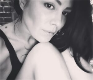Michelle Borth Instagram - Listen to the inner light, it will guide you. Listen to the inner peace, it will feed you. Listen to the inner love, it will transform you. 
#freetobeme #freetobeyou #loveyourlight 
#dancefree #embraceyourshadows #empoweringwomen #femalelove #expressyourself  #letyourfreakflagfly  #loveyouruniqueness  #befearless #beoriginal #bestrong