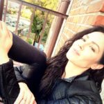 Michelle Borth Instagram - “She was like the sun, She knew her place in the world - She would shine again regardless of all the storms and changeable weather She wouldn't adjust her purpose for things that pass.” Nikki Rowe Sunsets. Fire escapes. Hollywood. Old brick buildings. Basking in the golden hour. These are a few of my favorite things……. #embracethejourney #livinginthemoment #enjoythelittlethings #baskinginthesun #selflove #grateful❤️ #findyourhappyplace #lovingsoul #simplethingsmadebeautiful