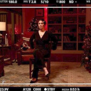 Michelle Borth Instagram - #directorofphotography #cinematographers #cameraoperator #filmaking #setlife  #artistlife  #creativeteam #respect #iatse #jacenk

We can’t make TV or movies without our crews……. 🙌🙌🙌🙌🙏❤️❤️❤️❤️❤️❤️❤️❤️❤️💫