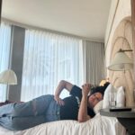 Michelle Buteau Instagram - I love a good dump✨