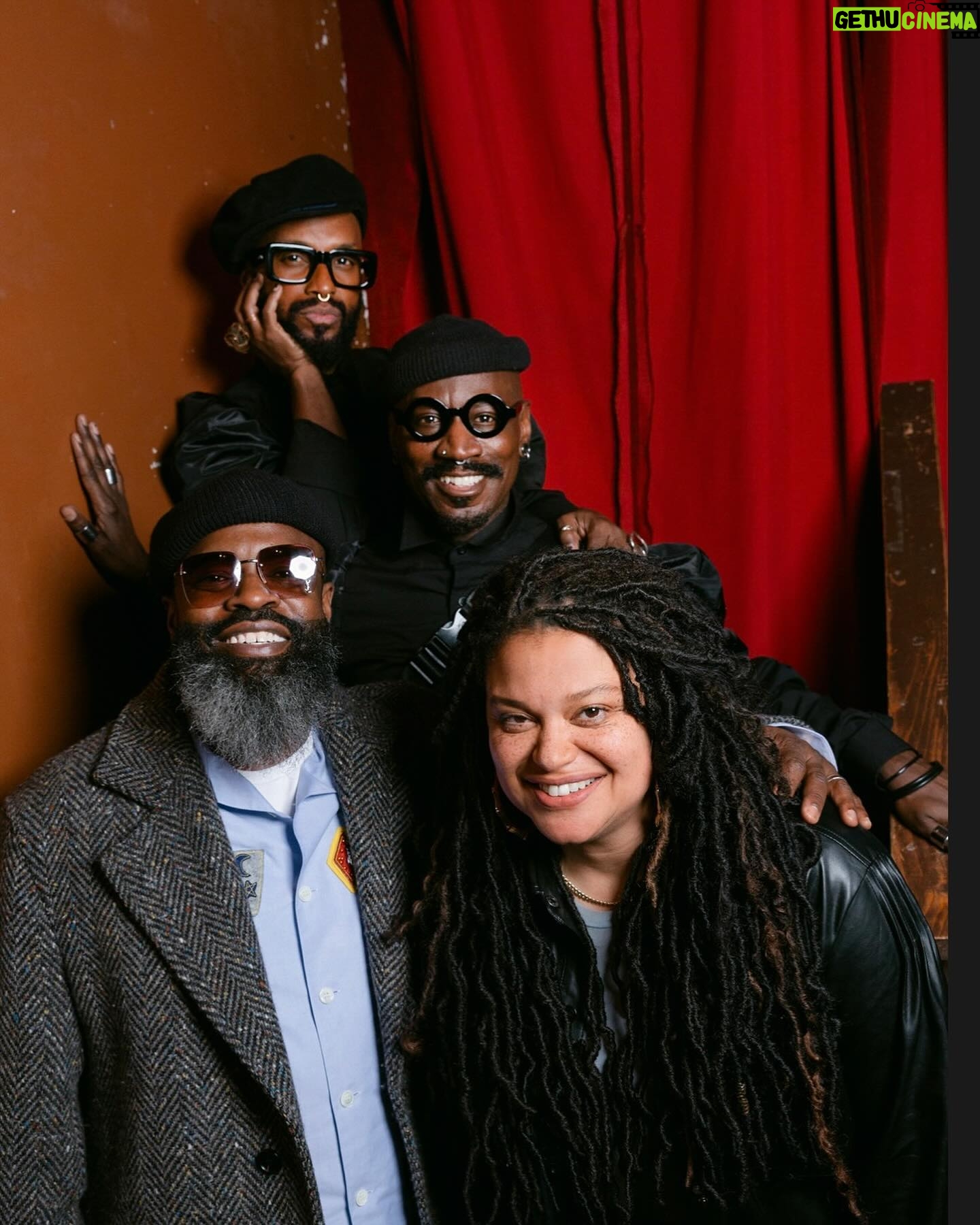 Michelle Buteau Instagram - @blackthought joins the podcast today & itโs everything youโd want in an #ADULTiNG episode. no notes!๐๐ฝ buy his book: The Upcycled Self: A Memoir on the Art of Becoming Who We Are ๐ ๐ธ @photojuice cc: @adultingthepod & @bellhouseny