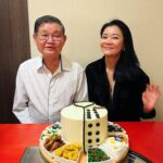 Michelle Chong Instagram - Happy birthday @papachongcooks ! May you be happy and healthy always and may you always enjoy cooking incredible feasts for us! 😁❤️ And thank you @bobthebakerboy @amayeezingg for the gorgeous cake - it was beyond all expectations! 😍 All that detail!🥺 Papa Chong was so surprised & happy! 🙏❤️🎂🎉