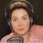 Michelle Giudice Instagram - NADA TEM VALOR ATÉ QUE VOCÊ OLHE COM AMOR!!! ✨ Hoje não tem tradução de nenhuma reflexão, mas tem a uma mensagem própria, da Mimi pra vocês. De todo meu coração, Um 2024 significativo pra cada um de vocês que viu esse vídeo ♥️✨ #anonovo #reflexao #mensagem #motivação #inspiração #reflexão #réveillon #virada #2024