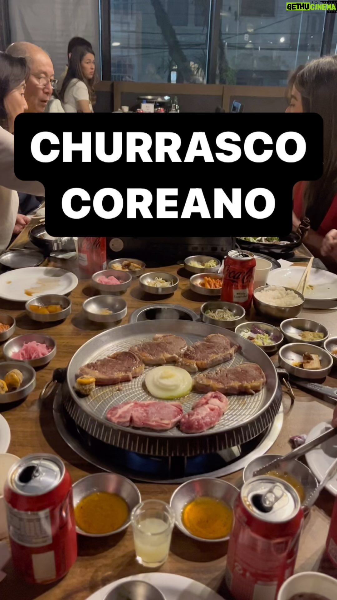 Michelle Giudice - 5.3K Likes - Eu amo!! Você já comeu ou tem vontade? O restaurante fica na aclimação, e tem combo pra até 4 pessoas por R$350,00 😍
#restaurantesp #comidacoreana #churrascocoreano #coreano #culturacoreana #dicassp #gastronomiasp