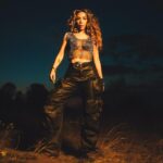 Michelle González Instagram - “Algo Pasajero” de @michelle_gzl ya se encuentra disponible en YouTube. Puedes leer la nota completa en Playlist Magazine.