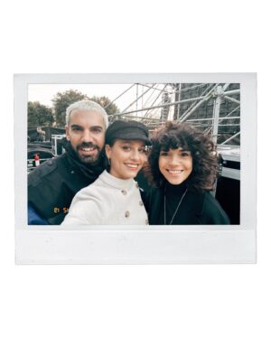 Michelle Jenner Instagram - Felicità 😁 
#berlino #berlinnetflix
