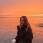 Michelle Mylett Instagram - bit smug about this morning’s sunrise walk