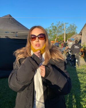Michelle Mylett Instagram - new @letterkennyproblems available now on @hulu and @cravecanada