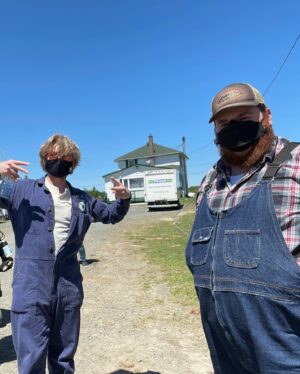 Michelle Mylett Instagram - new @letterkennyproblems available now on @hulu and @cravecanada