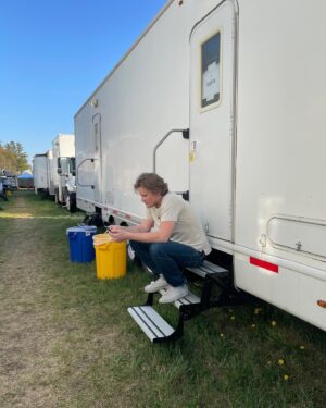 Michelle Mylett Instagram - new @letterkennyproblems available now on @hulu and @cravecanada