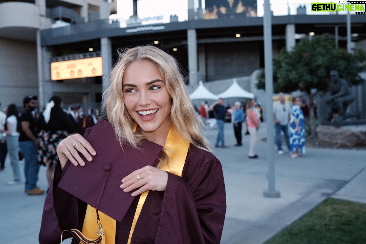 Michelle Randolph - 76.6K Likes - I did it! It’s hard to believe that I’m at the finish line. It’s special to look back on when I started school, all the changes and growth spurts my life has gone through. The lessons and the confidence my time at ASU has given me is indispensable! I’m feeling so grateful and sentimental.
and HA @landonrandolph- despite what you thought would happen, I finished before you.
(if you’re wondering what motivated me most, it’s wanting to graduate before my little brother)