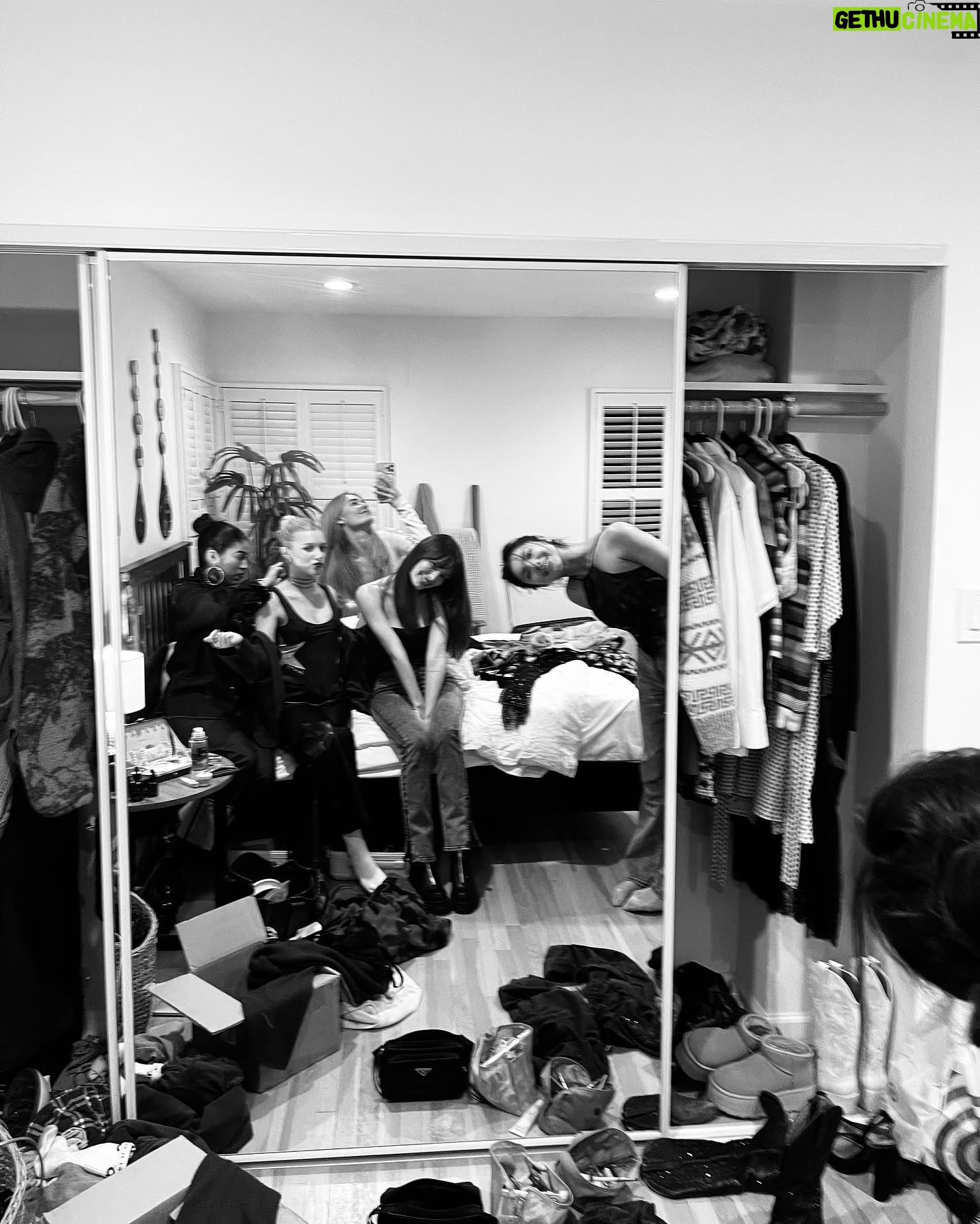 Michelle Randolph Instagram - So long, farewell! I just got lost in my camera roll HAPPY 2024❣️