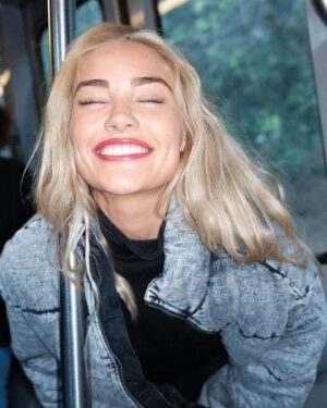 Michelle Randolph Instagram - 🫑🐈‍⬛🩰🪄🤞🏼 february