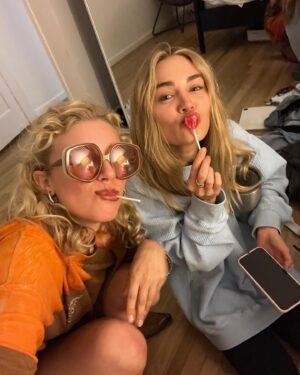 Michelle Randolph Instagram - 🫑🐈‍⬛🩰🪄🤞🏼 february