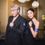 Michelle Wai Instagram - 好開心出席Ulysse Nardin雅典錶香港區唯一專門店，位於尖沙咀圓方的新店開幕。 新店裝修簡約中又帶當代美學風。我手上帶上Diver Starry Night潛水系列星夜腕錶，錶盤由兩層分別採用珍珠母貝和藍色砂金石製成的圓盤交疊而成。錶圈精心鑲嵌上40顆鑽石，而錶盤上都嵌了11顆鑽石時標，完美詮釋絢爛的銀河星光。另外再配搭藍色橡膠錶帶，岩哂鐘意低調奢華風嘅朋友。平日行簡單休閒又襯到，出席party宴會亦都適合。錶盤上6點鐘位仲置設日期顯示窗同可以防水300米，功能性強非常實用。 @UlysseNardinOfficial @orientalwatchcompany @elementshk #UlysseNardin #WeAreTheFreakNation #LadyDiver #orientalwatchcompany #東方表行 #owctakeyourtime
